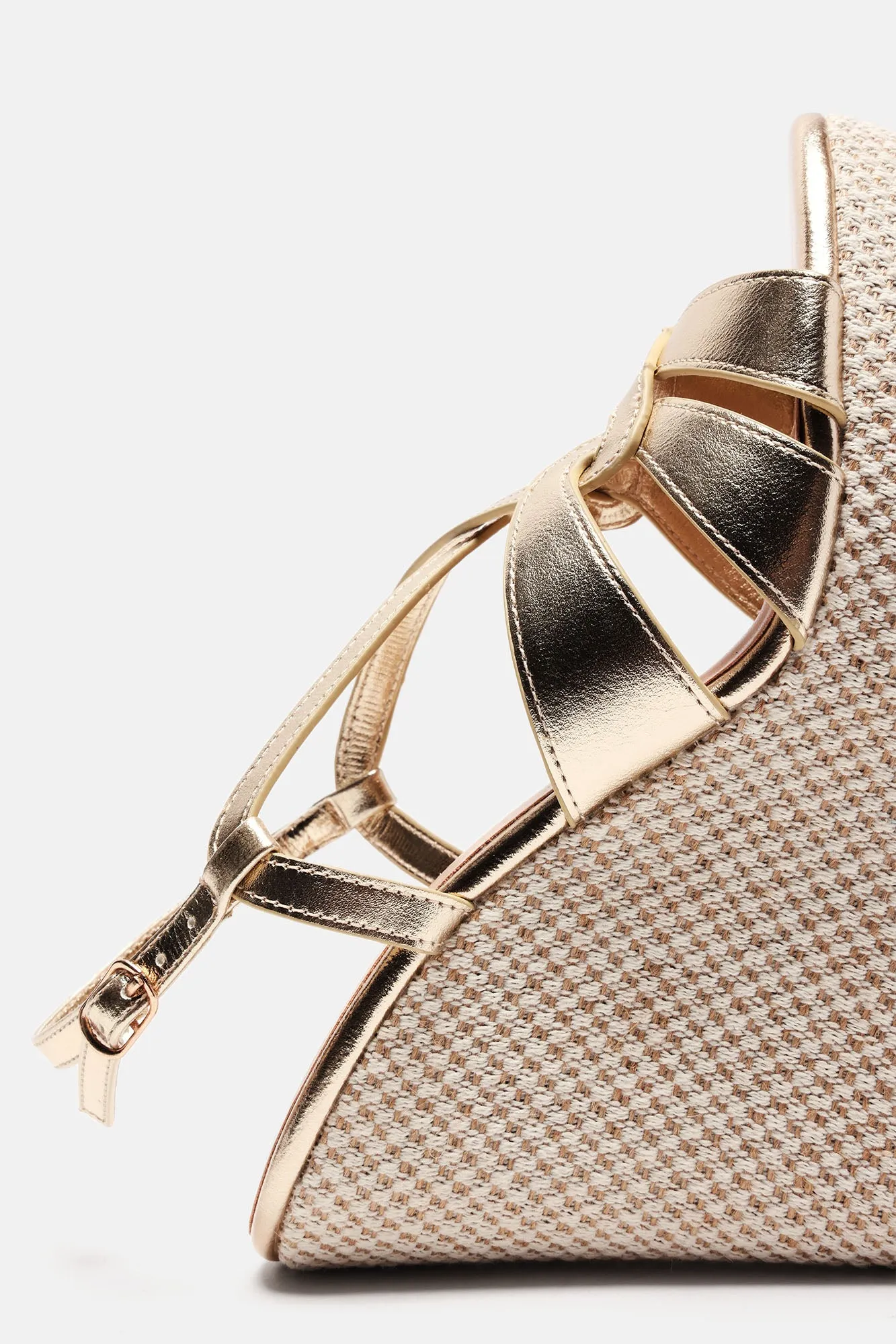 Ashlie Wedges - Gold