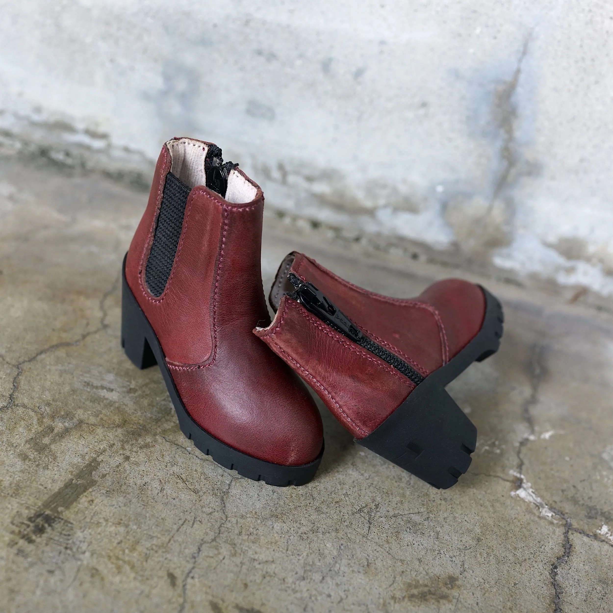 Chelsea Boots (Wine Red)