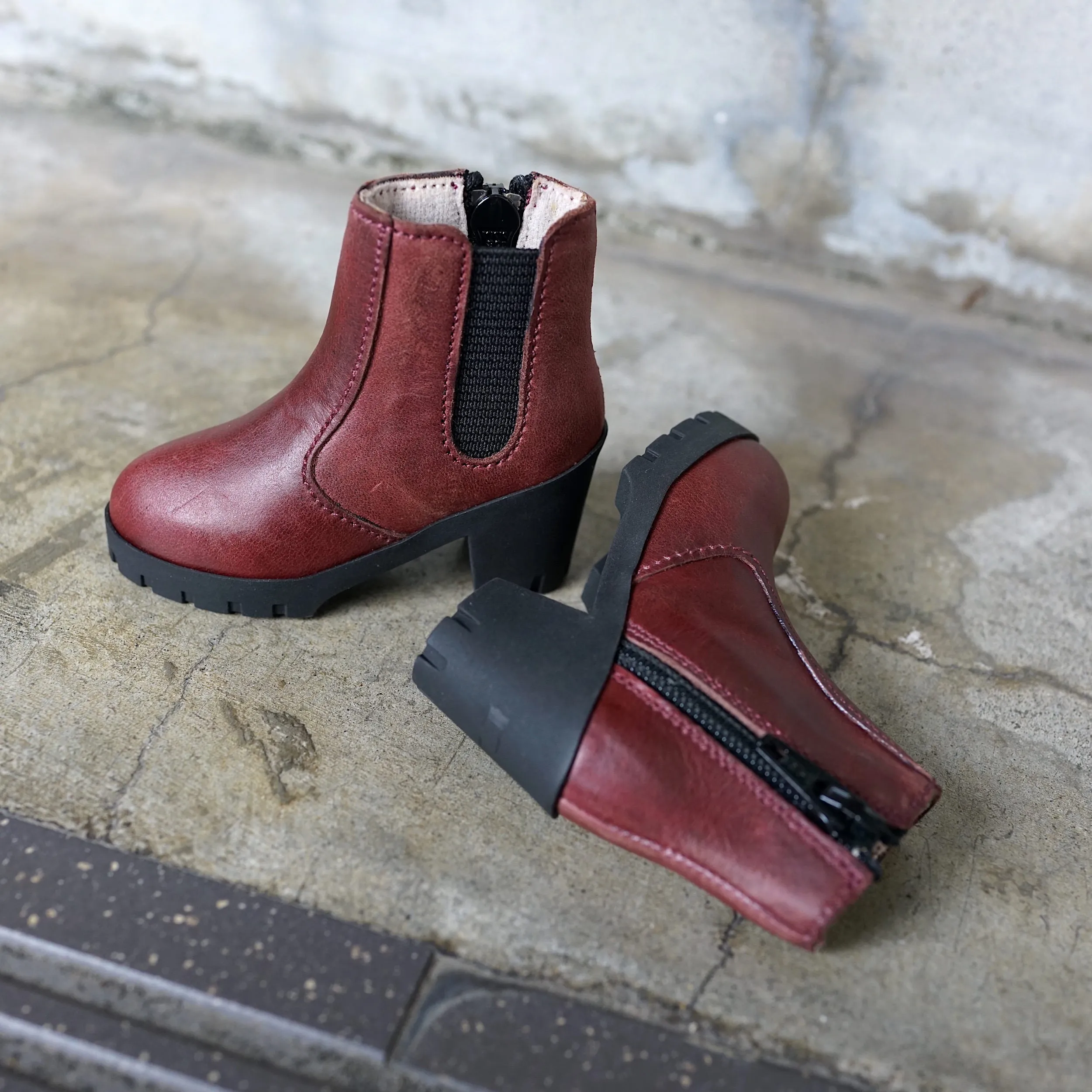 Chelsea Boots (Wine Red)