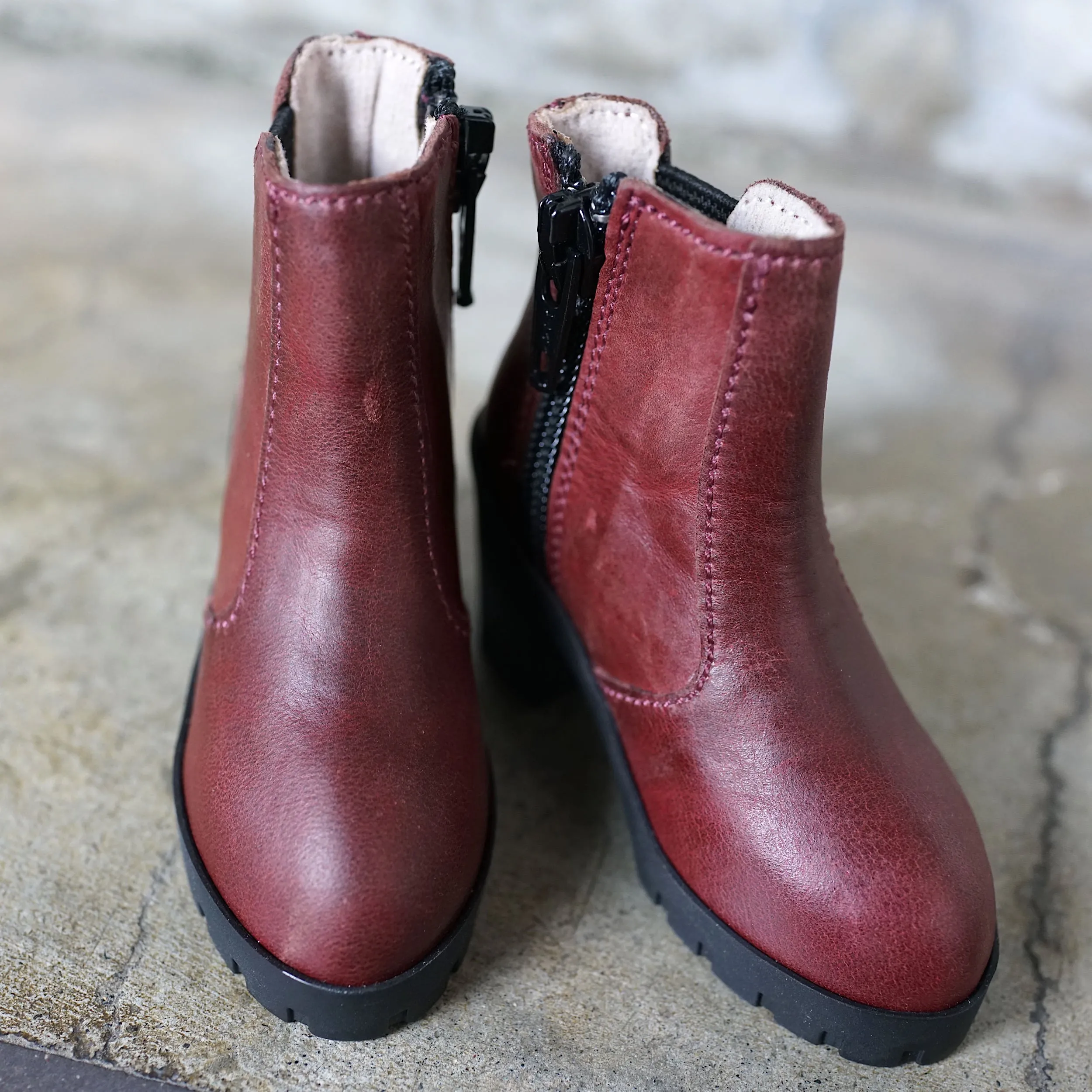 Chelsea Boots (Wine Red)