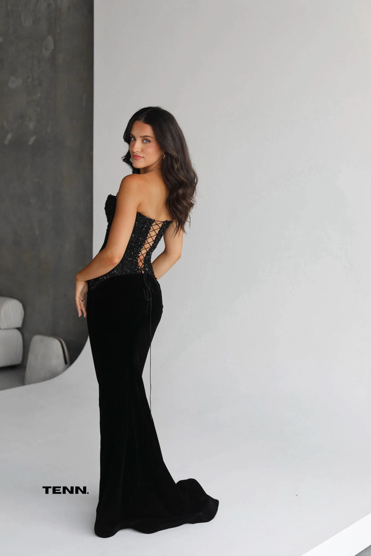Divine Gown - Black