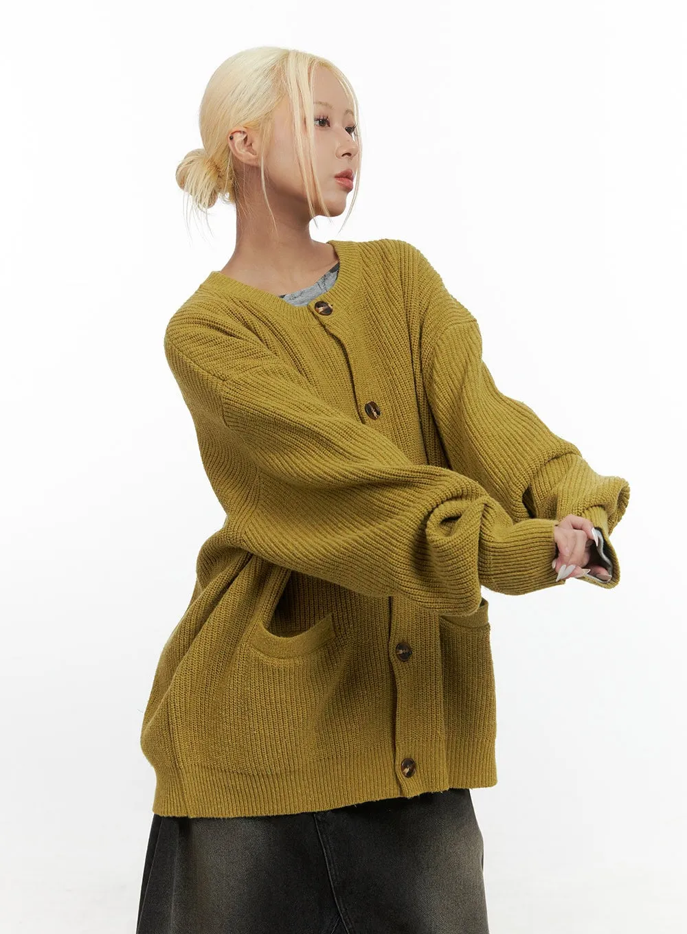 Relaxed Fit Cozy Cardigan CS425