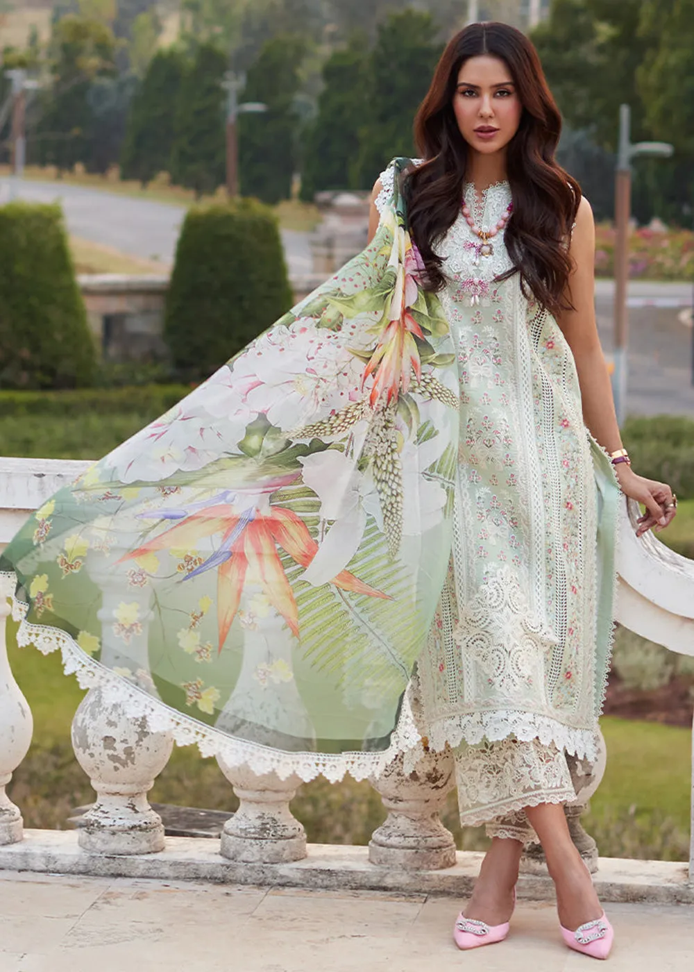 Te Amo Luxury Lawn '24 by Mushq | RAVENNA ROMANCE