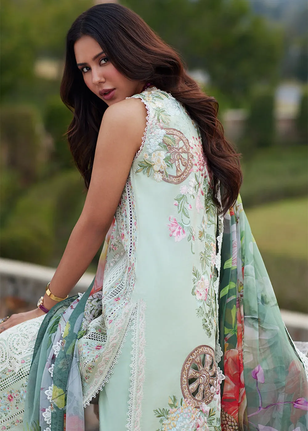 Te Amo Luxury Lawn '24 by Mushq | RAVENNA ROMANCE