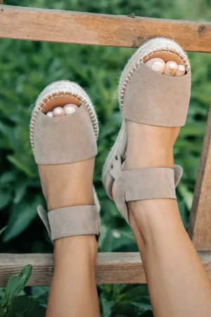 Valley Espadrille Sandal in Taupe