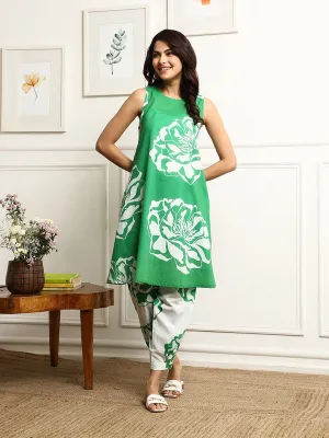 Women's Printed Flared Kurta With Pant Set